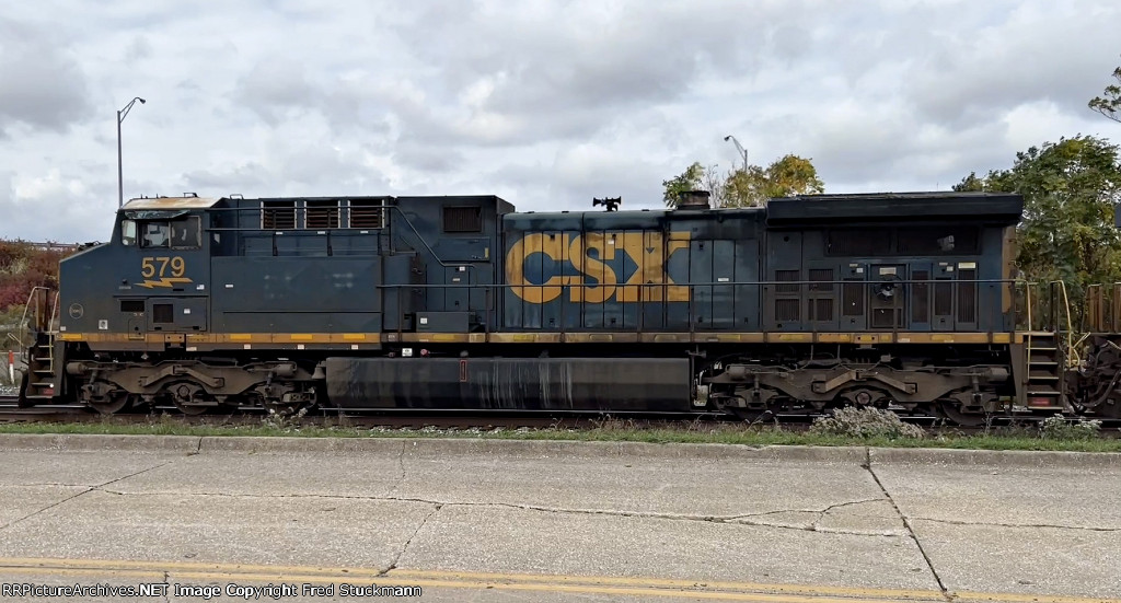 CSX 579